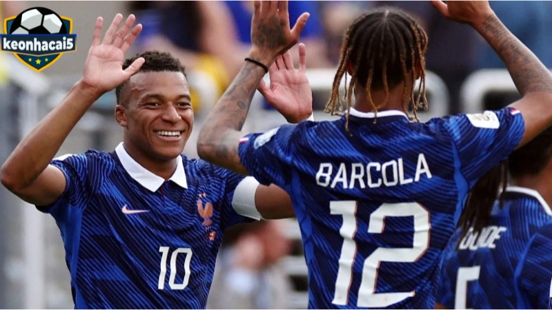 Pháp vs Paraguay